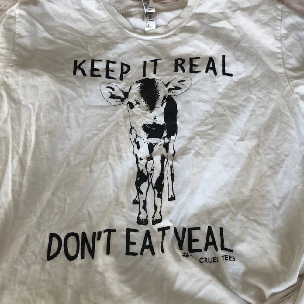 Graphic tee